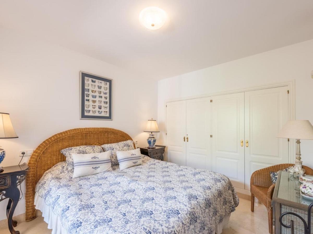 Los Pinos, 3 Bedroom Apartment In Los Arqueros Benahavis Bagian luar foto
