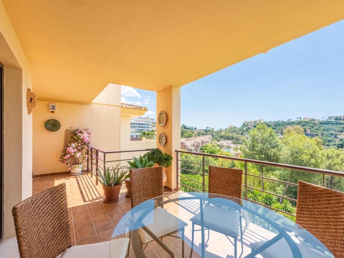 Los Pinos, 3 Bedroom Apartment In Los Arqueros Benahavis Bagian luar foto